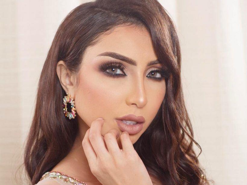 توقيف دنيا بطمة وشقيقتها في قضية علاقتهما بالحساب الذي يقوم بابتزاز المشاهير والتشهير بهم