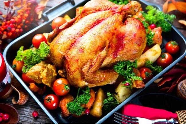 لتحضير تتبيلة دجاج مشوي كما المطاعم ..  إليك هذه الأسرار