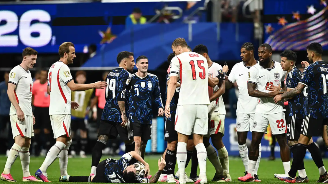 أزمة حادة تهدد منتخب الأرجنتين قبل نهائي كأس العالم 2026 