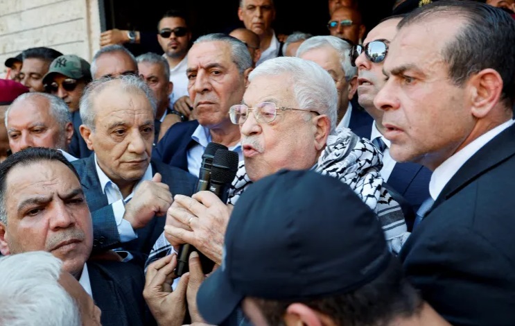 عباس من جنين: سنقطع اليد التي ستعبث بوحدة الشعب الفلسطيني