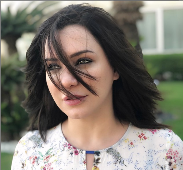 "سلاف فواخرجي" تدخل على خط الأزمة : سأقف مع ابن بلدي و نانسي و زوجها سينالون جزاؤهم ان كانوا مذنبين