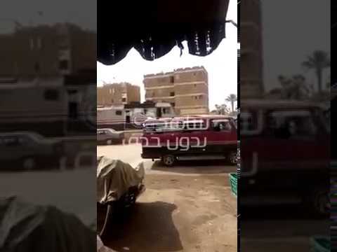 بالفيدو ..  شاهد سائق يوقف القطار في منتصف الطريق ويخرج لشراء الطعام في مصر 