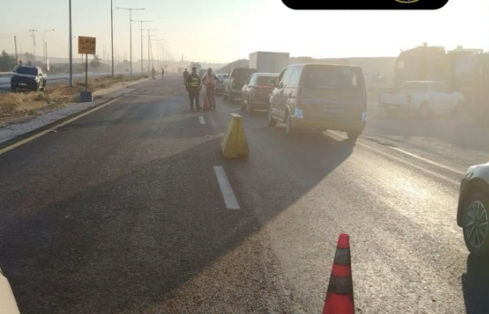 إغلاق المسرب الأيسر بعد جسر الغباوي باتجاه المفرق بسبب أعمال صيانة