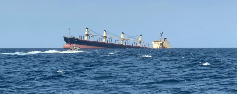 استهداف سفينة قبالة اليمن