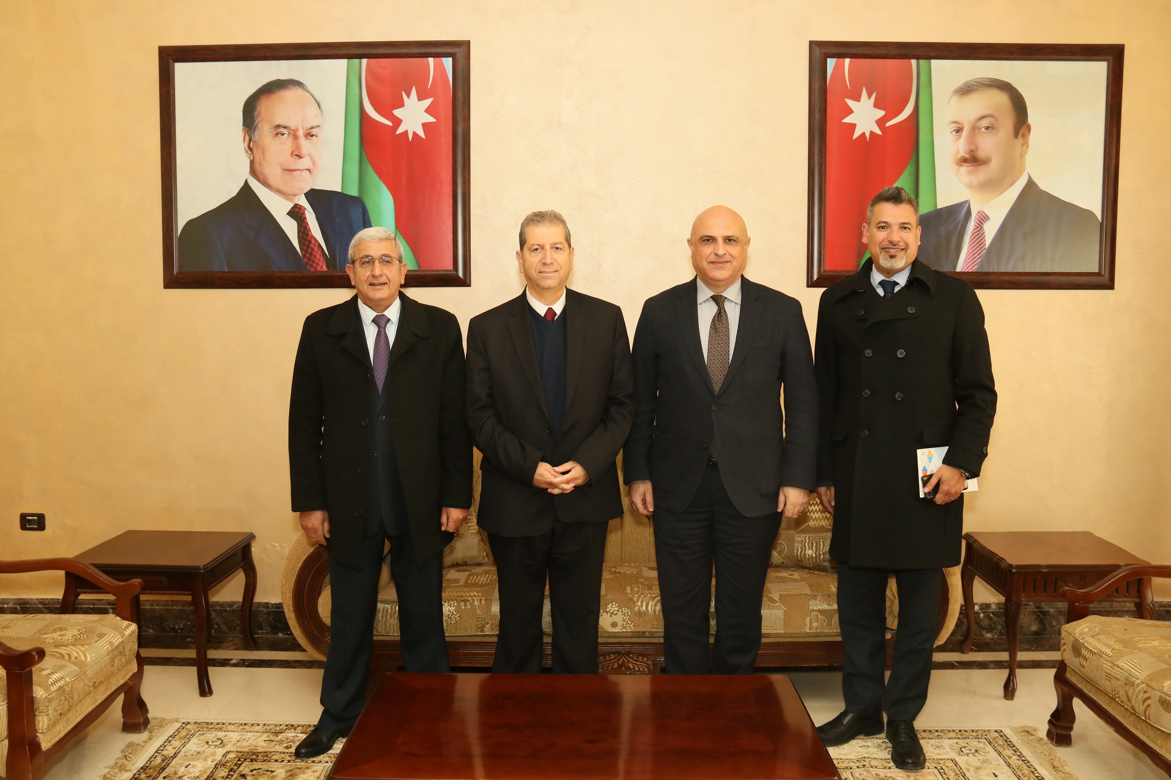 السفير الأذربيجاني يستقبل رئيس “عمان العربية” لبحث فتح آفاق تعاون جديدة