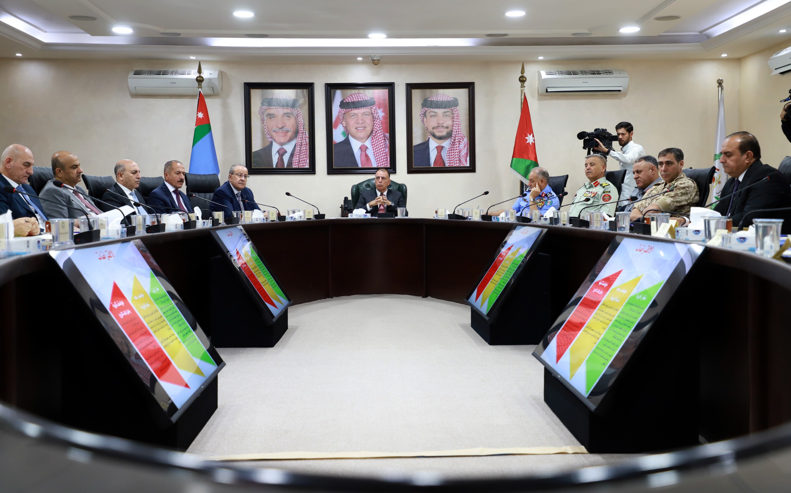 وزير الداخلية يرأس اجتماع المجلس الأعلى للدفاع المدني للوقوف ‏على أبرز الاستعدادات لفصل الشتاء المقبل 