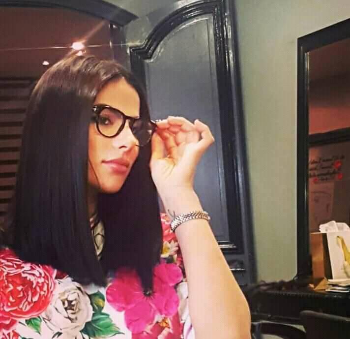 بالصور  ..  بعد ظهورها بأوضاع حميمية مع مغني راب شهير ..  "نسرين بن علي" تعود لإثارة الجدل  ..  "تفاصيل"