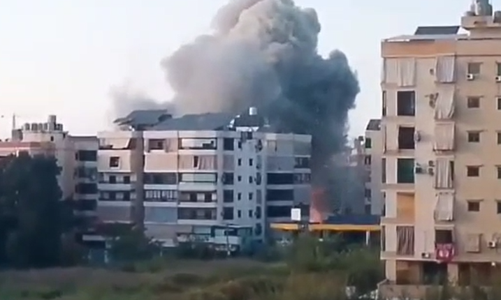 بالفيديو ..  مشاهد توثق لحظة القصف الإسرائيلي على الضاحية الجنوبية لبيروت