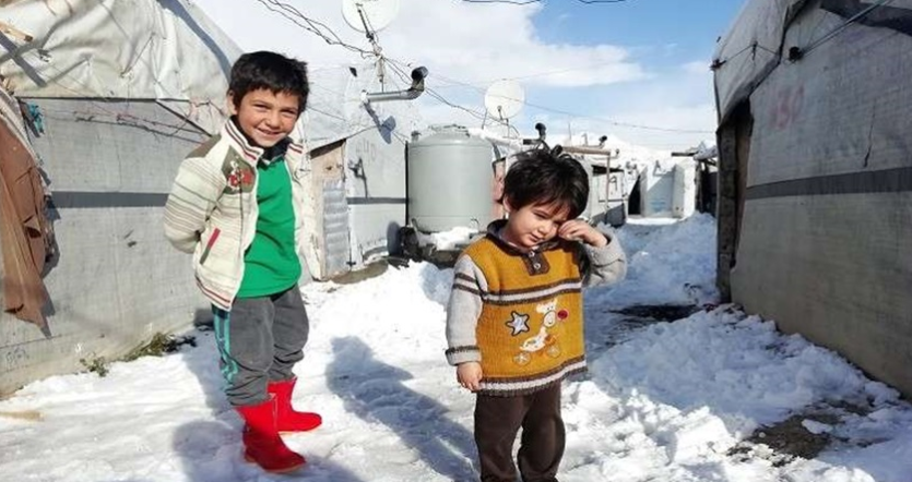 الصحة العالمية: البرد يقتل عشرات الأطفال داخل مخيم للنازحين السوريين