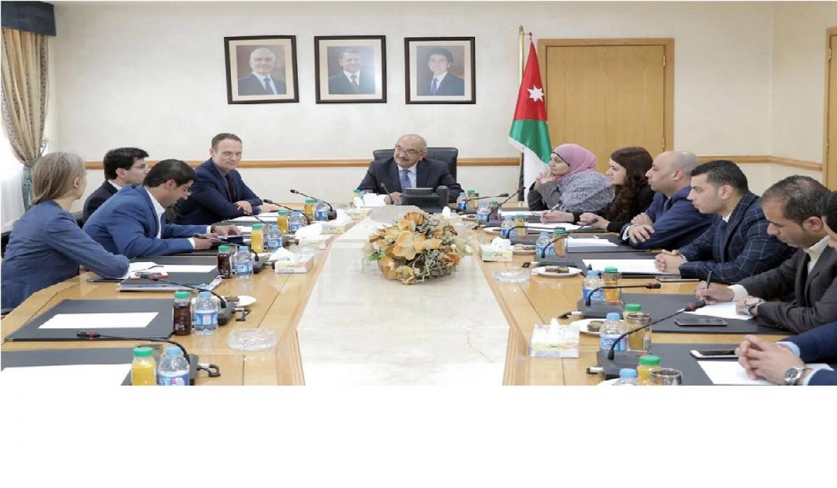 لجنة التربية تبحث ووفدا ألمانيا تبادل الخبرات بكل المجالات