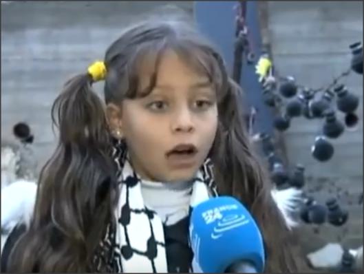 بالفيديو .. أصغر مراسلة صحفية في فلسطين