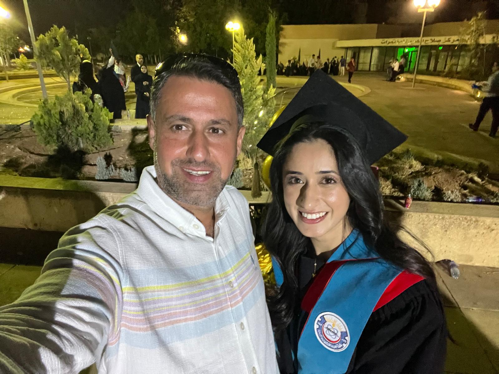 فرحة بطعم الوفاء وقطاف يرفع الرأس الدكتورة غزل عدنان سالم النجداوي طبيبة بامتياز على خطى الأوفياء
