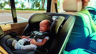مكان مقعد طفلك في السيارة» ..  احذر الأخطاء الشائعة التى تعرضه للخطر