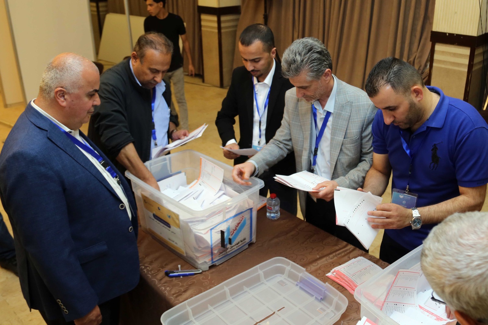 إغلاق صناديق الاقتراع في انتخابات هيئة المكاتب الهندسية ..  وبدء عملية فرز الأصوات