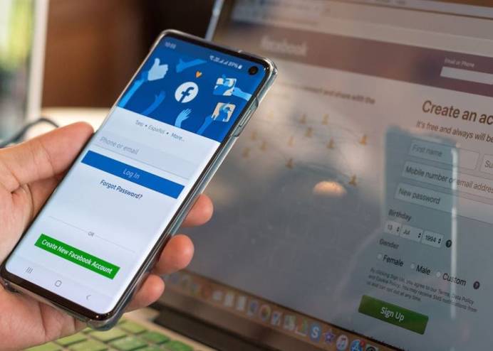 فيسبوك في ورطة ..  وغرامة بـ650 مليون دولار