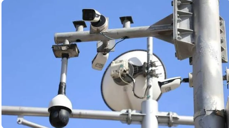 إخفاء اللوحات لن ينقذ المخالفين ..  حجز المركبات وملاحقة السائقين بالتقنيات الحديثة