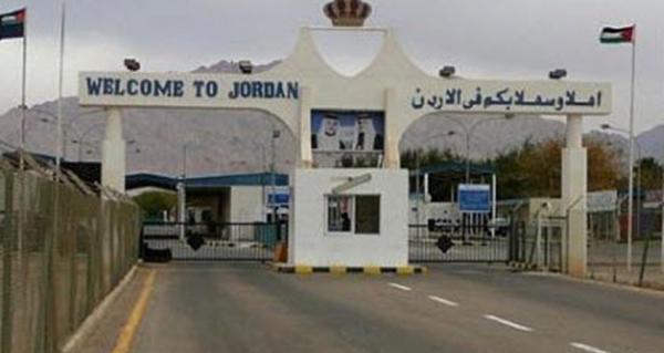 اسرائيل ستسمح للغزيين السفر عبر الاردن