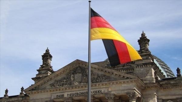 ألمانيا تعيد لفرنسا 10 كتب سرقتها بالحرب العالمية الثانية