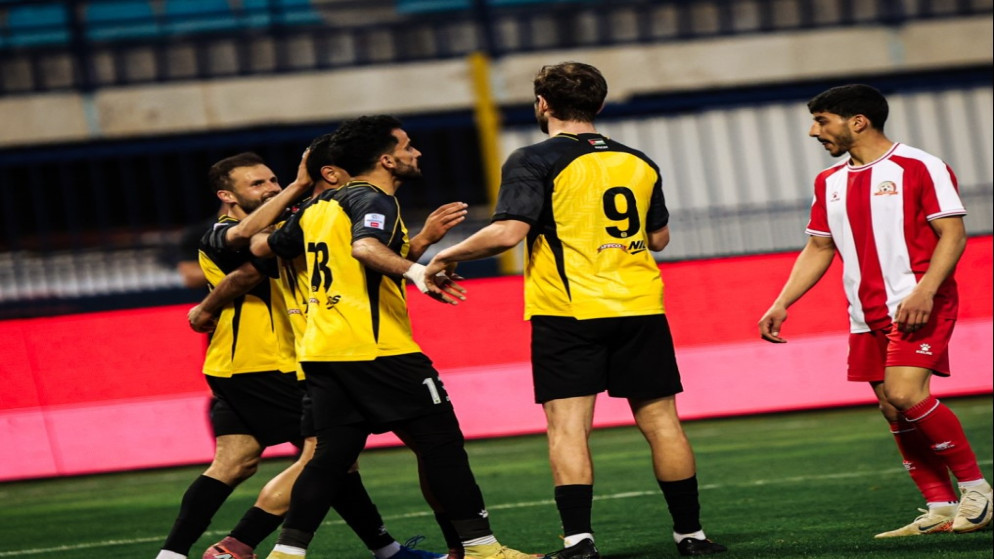 الحسين إربد يتصدر دوري المحترفين مؤقتا