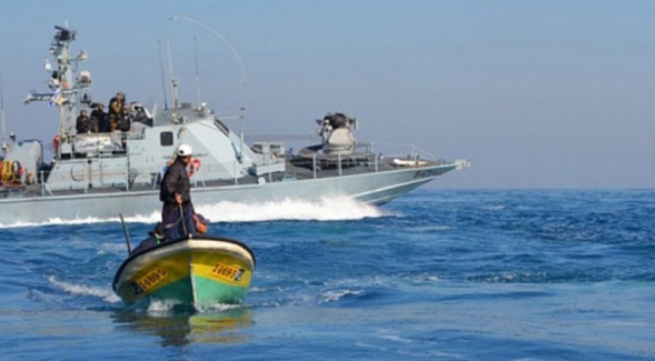 الاحتلال الصهيوني يُغلق بحر غزة أمام الصيادين بشكل كامل حتى إشعار آخر