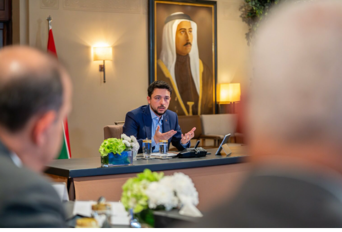  ولي العهد يؤكد أهمية التوسع في إدارة البيانات في المؤسسات الحكومية تمهيدا لاستخدام الذكاء الاصطناعي