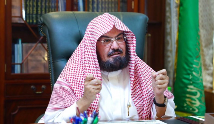 السديس يقيل مسؤولين في ذروة توافد الحجاج