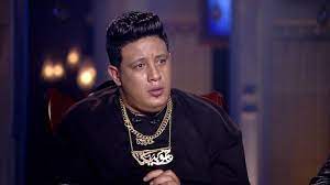 حمو بيكا ينفعل غضباً بعد نشر صورة قديمة له ..  وهذا ما قاله