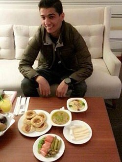 "سرايا" تنفرد بنشر أسرار  لا تعرفونها عن محمد عساف  ..  وحكايته مع أم الرضيع