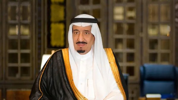 الملك سلمان يأمر بالعفو عن 6 باكستانيين