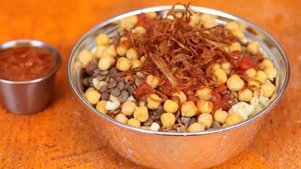 أسرع طريقة لعمل الكشرى ..  أحلى من المحلات