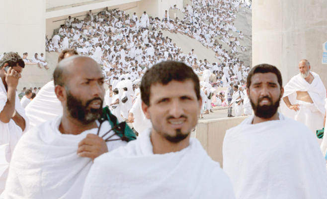 2 مليون حاج على "عرفات" اليوم