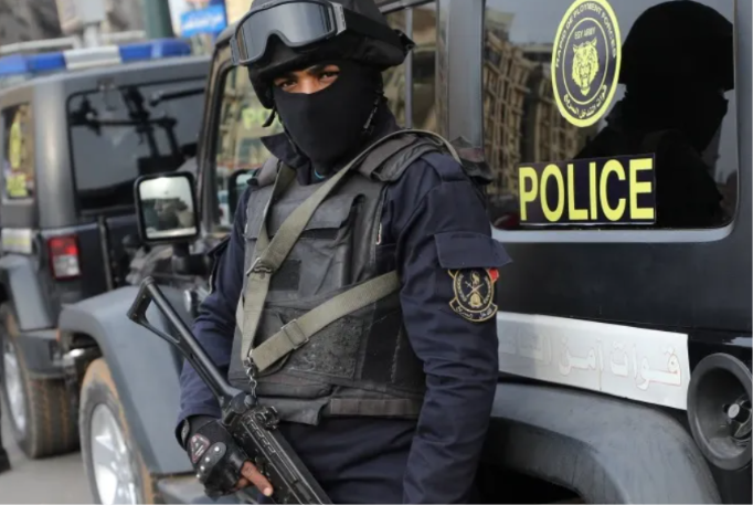 مصر تُبعد أردنيًا و4 أجانب خارج أراضيها لدواعٍ تتعلق بالصالح العام