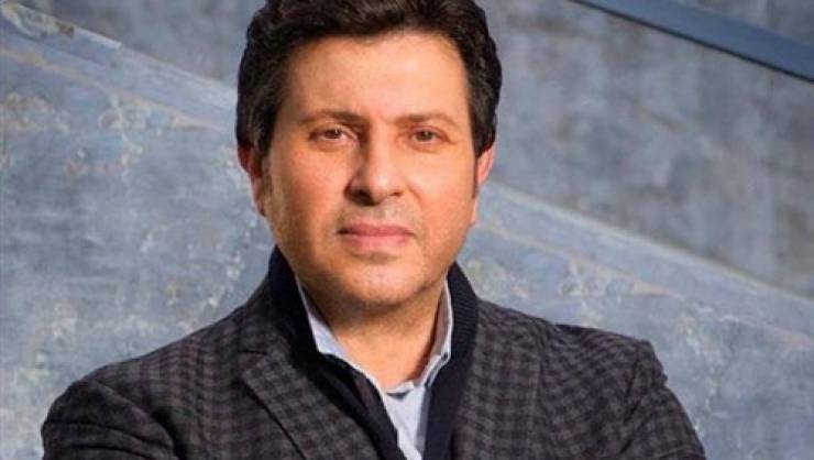بالصور  ..   كيف أصبح شكل هاني شاكر بعد أن اكتسب وزناً كبيراً!
