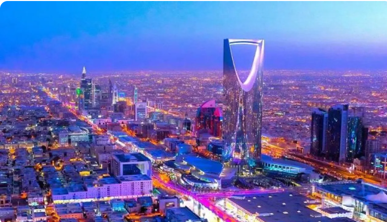 الإقامة المميزة بالسعودية 2025 ..  التقديم إلكتروني بشروط محددة