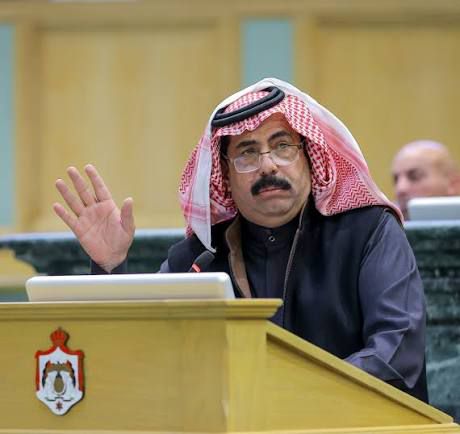 كتلة اتحاد الأحزاب الوسطية وحزب الاتحاد الوطني يؤكدان دعم الرؤية الملكية في الصناعة ويطالبان بإنصاف المتقاعدين وإنشاء كلية ومشفى حكومي