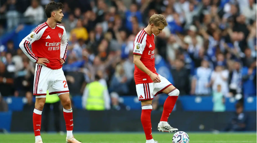 ترتيب الدوري الإنجليزي بعد اكتساح برايتون لأرسنال بثلاثية