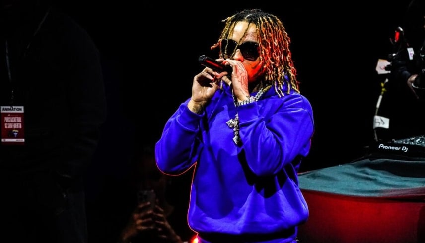 مغني راب اختطف معجباً وعذّبه لساعات بطريقة صادمة