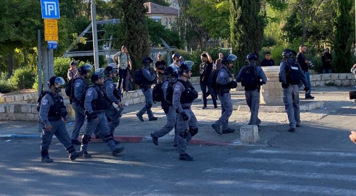 الاحتلال الإسرائيلي يقمع وقفة ضد الإغلاق في حي الشيخ جراح بالقدس