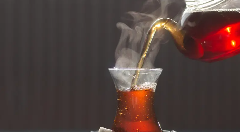 أكثر شعوب العالم استهلاكاً للشاي ..  هذه الدولة في المرتبة الأولى!