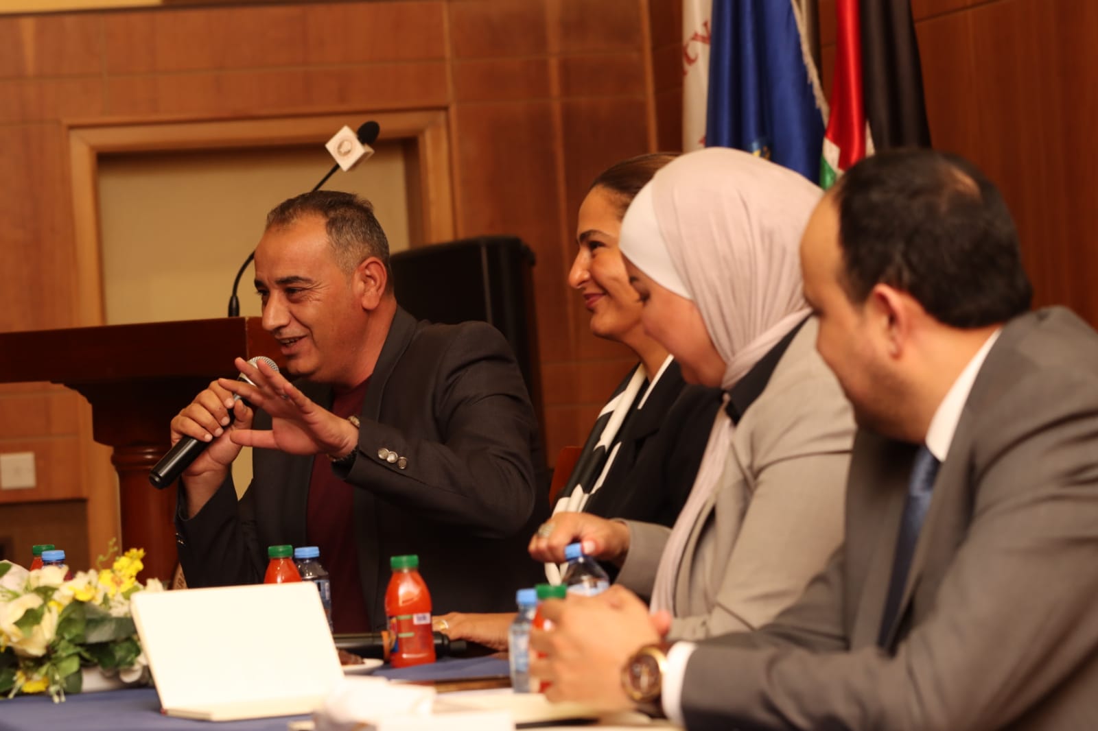 الجامعة الأميركية في مادبا تستضيف جلسة حوارية لمناقشة دور الشباب والمرأة في الاحزاب السياسية