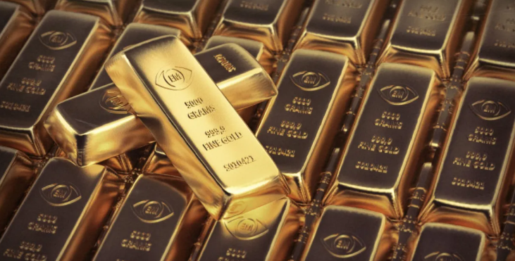 الذهب يقترب من أعلى مستوى في شهرين