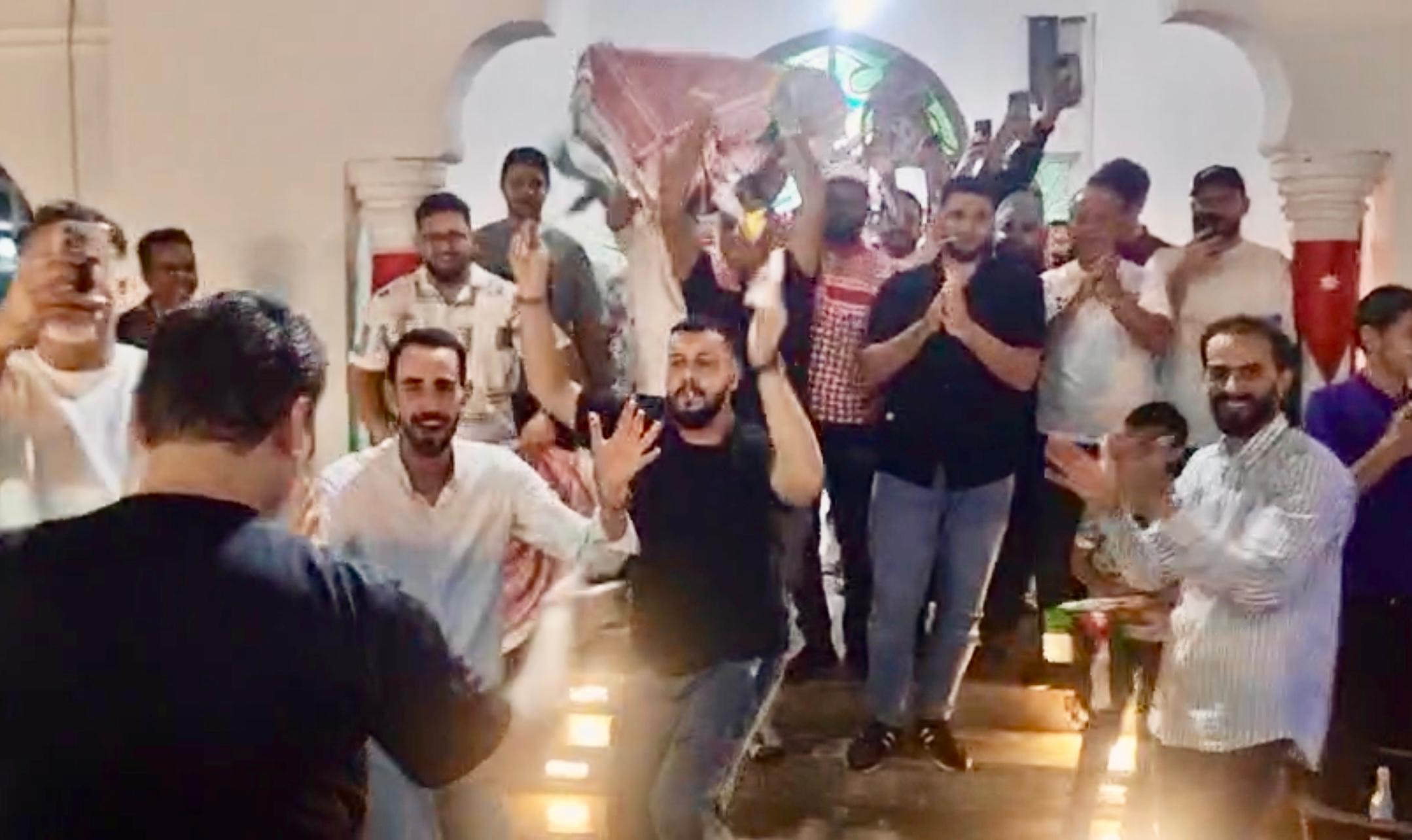 من سلطنة عمان إلى عمّان: الجالية الأردنية تكتب حكاية الفرح والتكاتف في مشوار المونديال