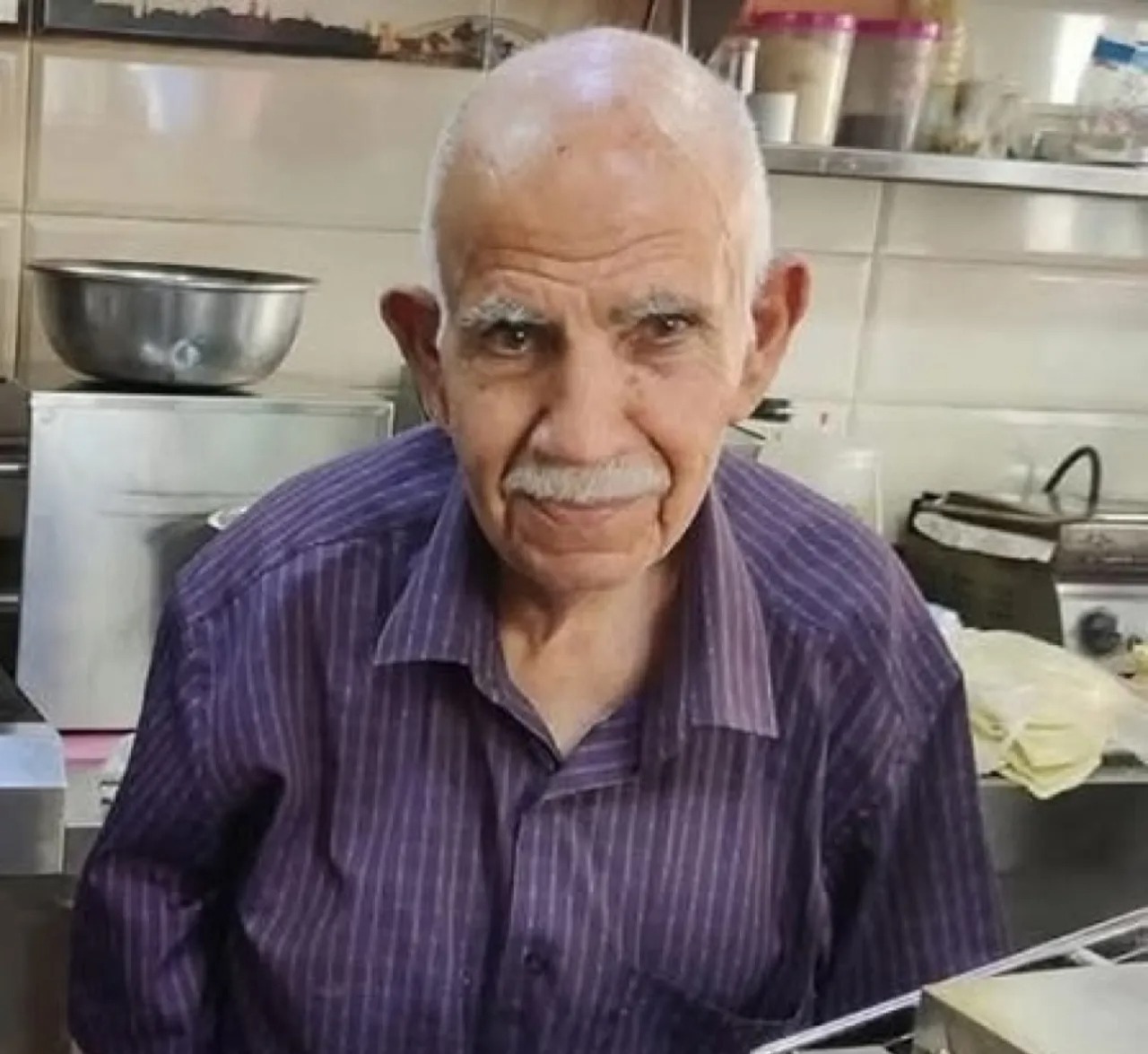 إربد تودع الحاج أحمد طلفاح مالك أقدم مطعم فلافل