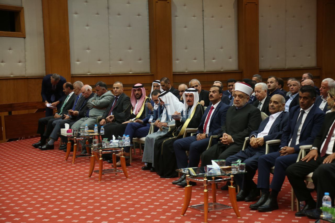 بالصور  ..  حفل تكريم يستذكر العين الراحل جمال الشوابكة 