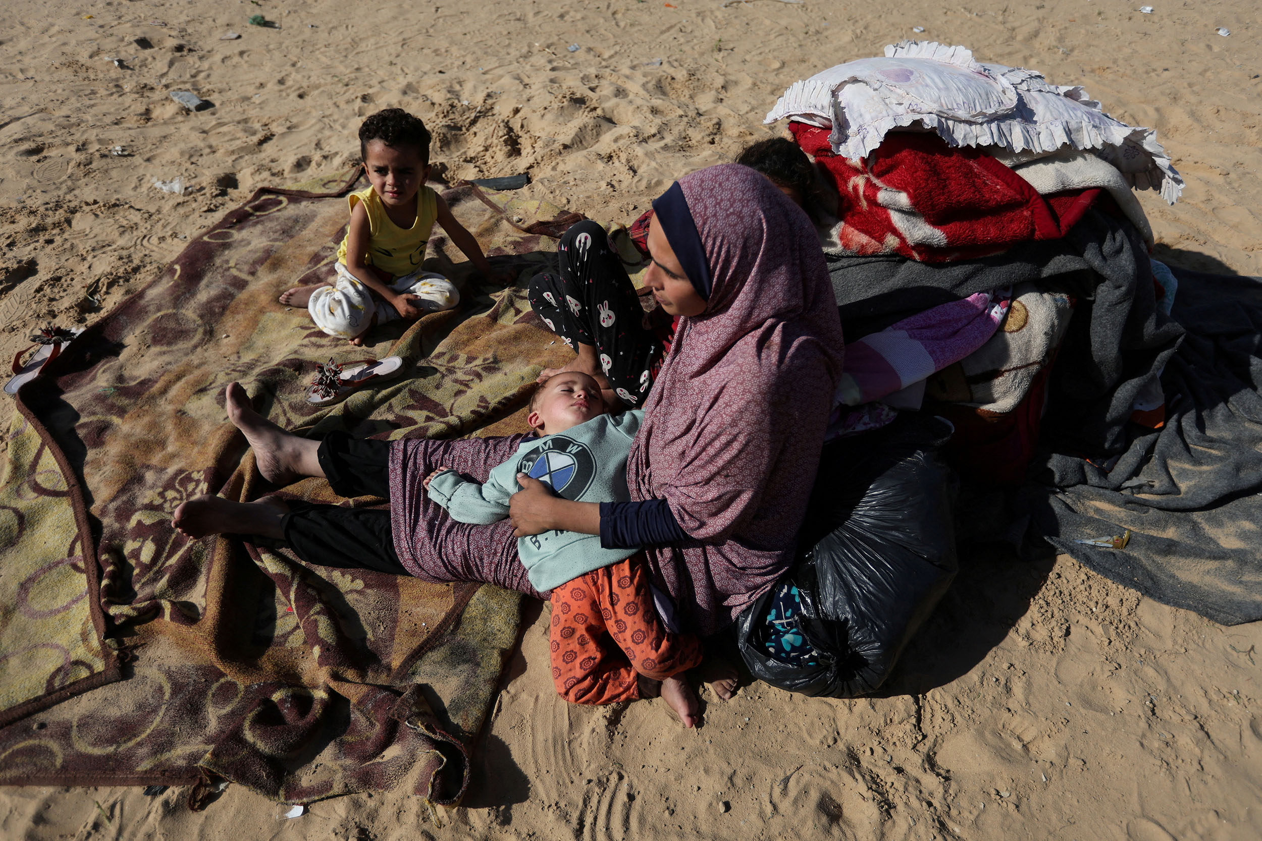الظروف مثالية لانتشار الأمراض الفتاكة  ..  الوضع الصحي في غزة كارثي