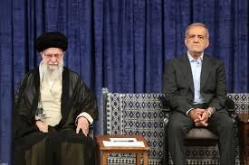 المتحدث باسم الخارجية الإيرانية: المرشد الأعلى والرئيس بزشكيان بخير وصحة تامة 