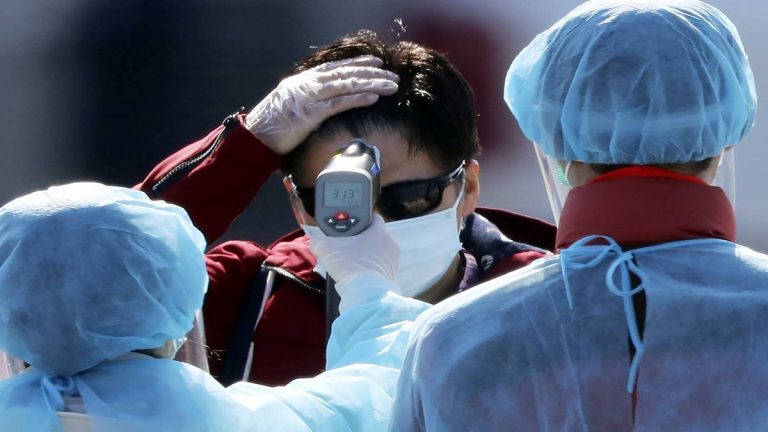 مسؤول صيني: المتعافون من فيروس كورونا لا ينقلون العدوى