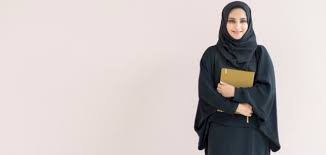 زوجتي تمتنع عن الالتزام بالحجاب الكامل، فما نصيحتكم؟