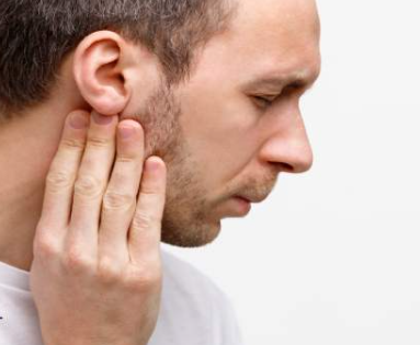 أسباب فطريات الأذن وكيفية علاجها
