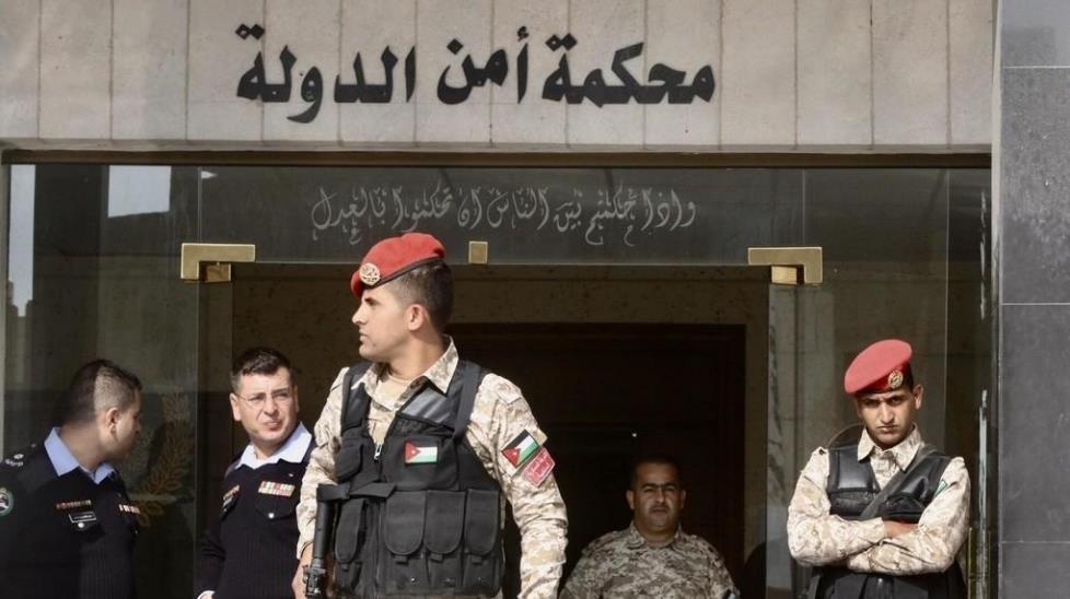 الإعدام شنقاً حتى الموت بحق ستة متهمين بقضية فتى الزرقاء